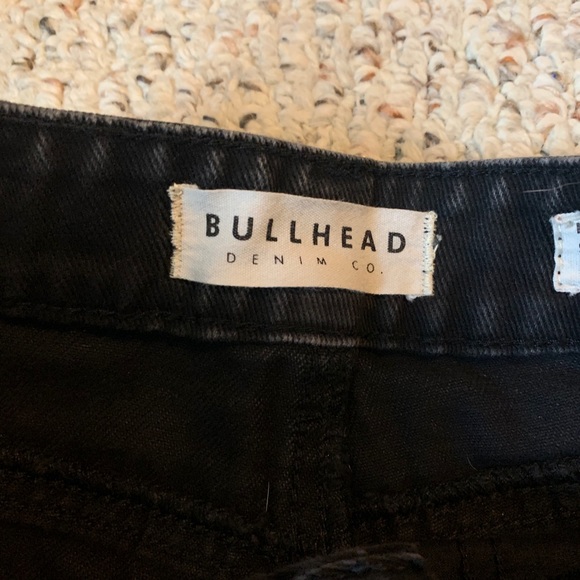 denim shorts - Picture 2 of 3